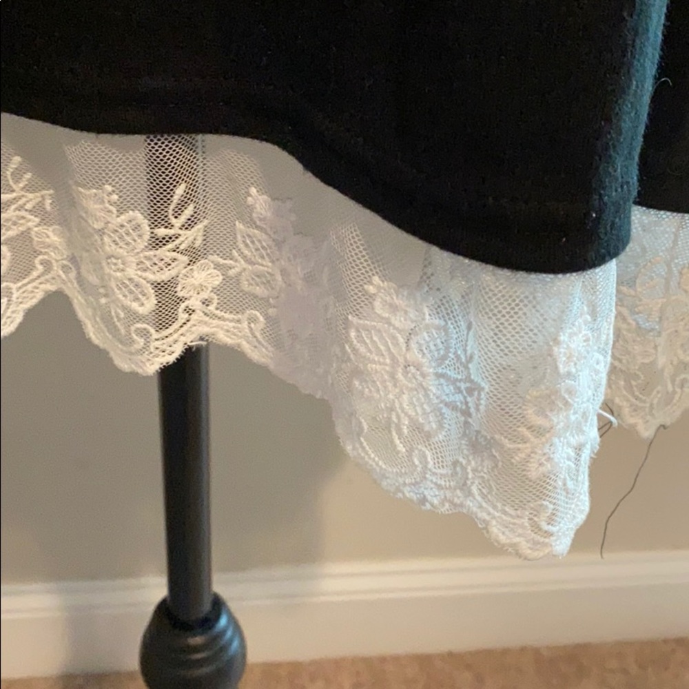 Last One! Boutique lace black tunic/dress - Picture 2 of 7